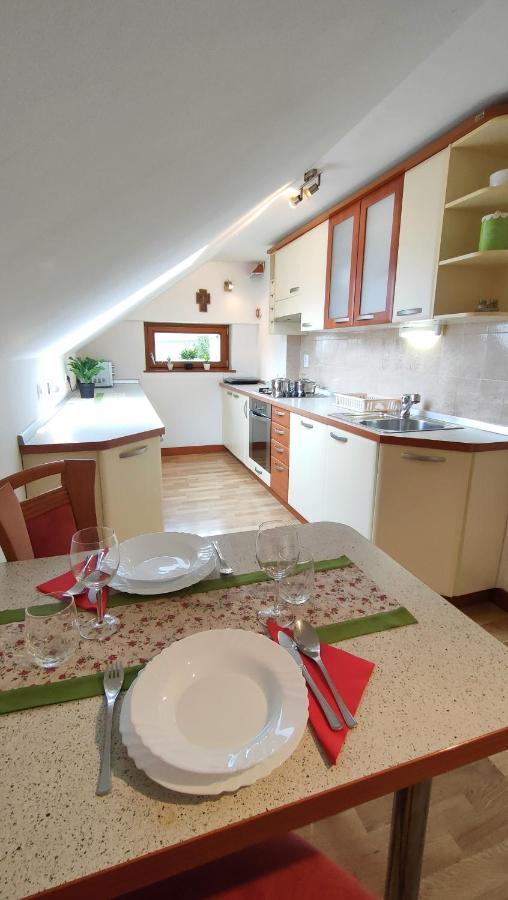 Apartmaji Dora Mojstrana Luaran gambar